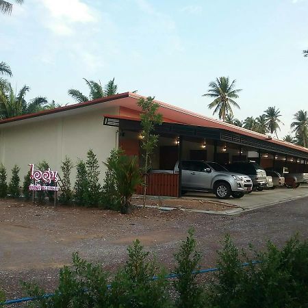 I Oeu Nri Sort Hotel Bang Saphan Exterior photo